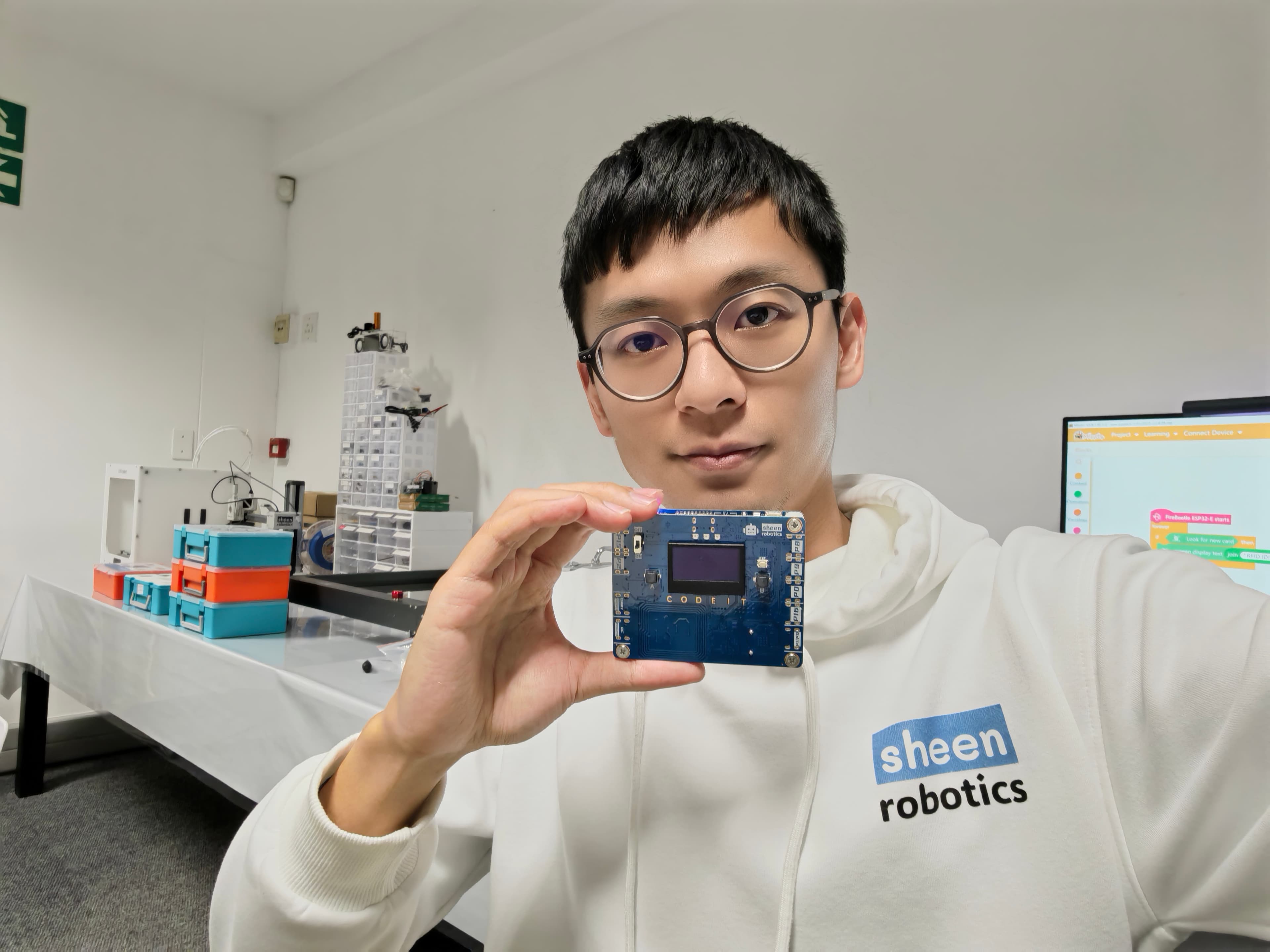 sheenbot Product Prototype