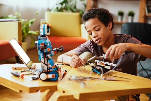 Kid with robot