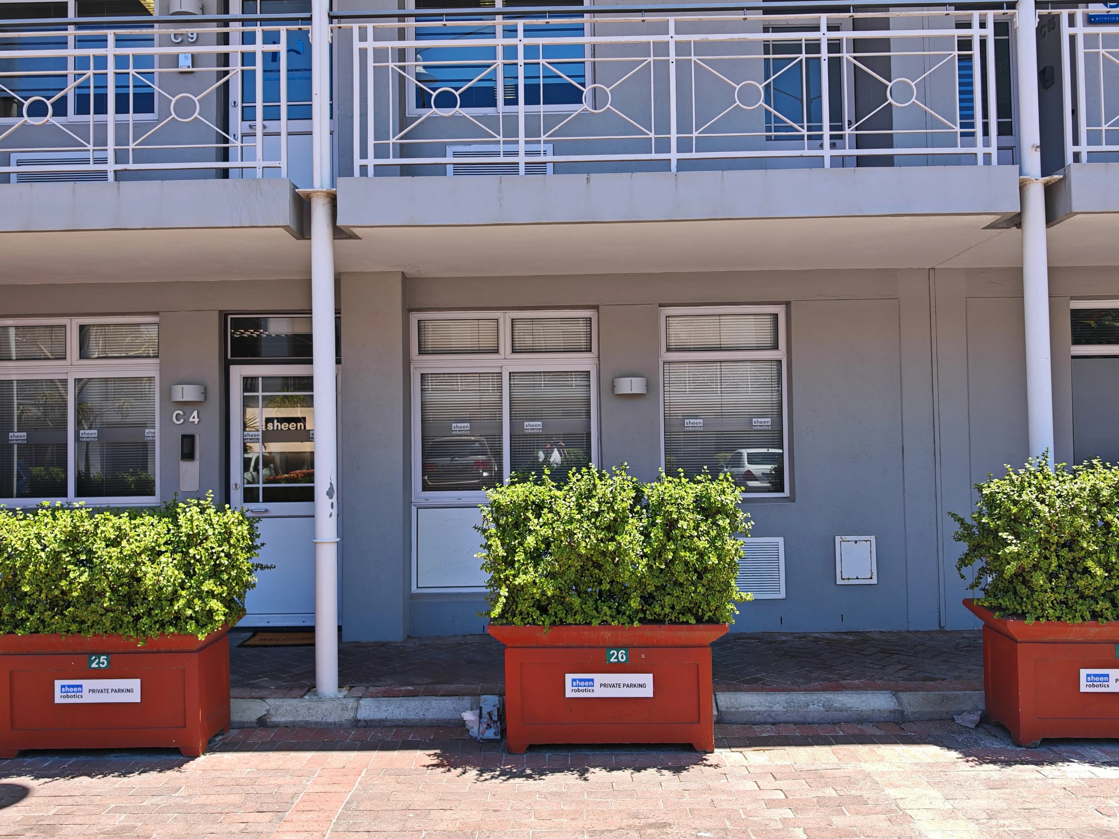External 8