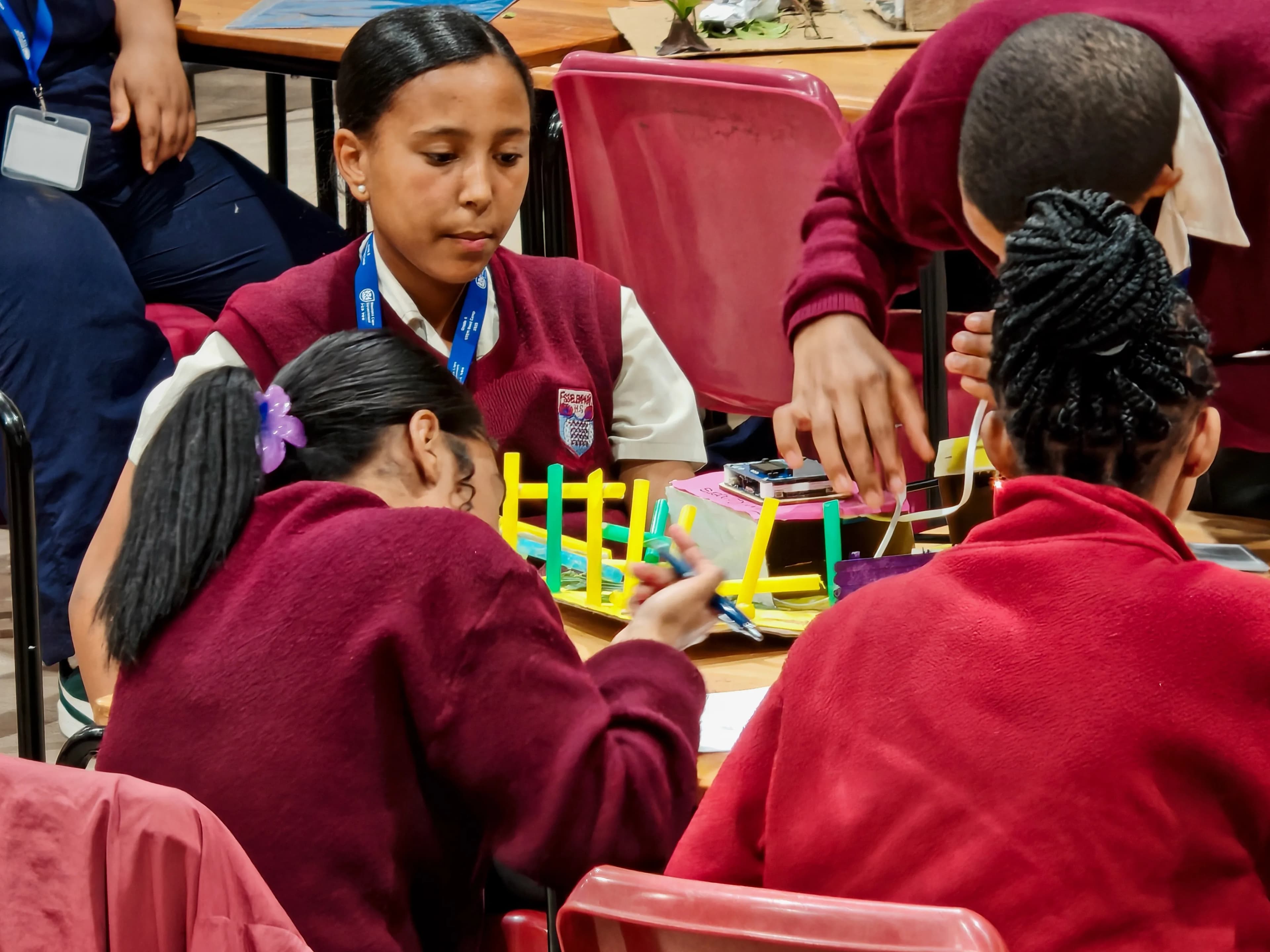 sheenbot∞ an der Ceres Secondary School STEM Bootcamp