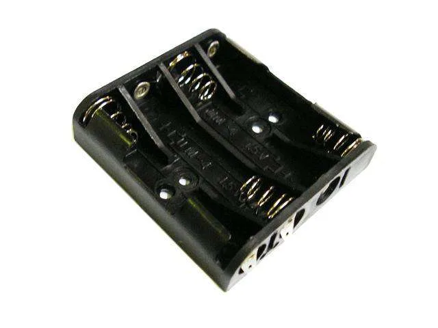 4x AAA Flat Battery Holder with Snap Terminal