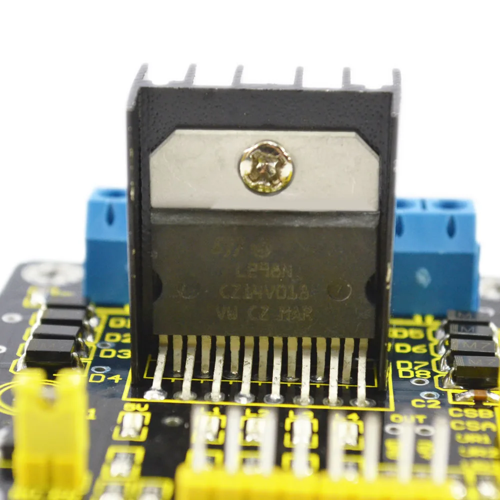 Powerful dual H-bridge driver