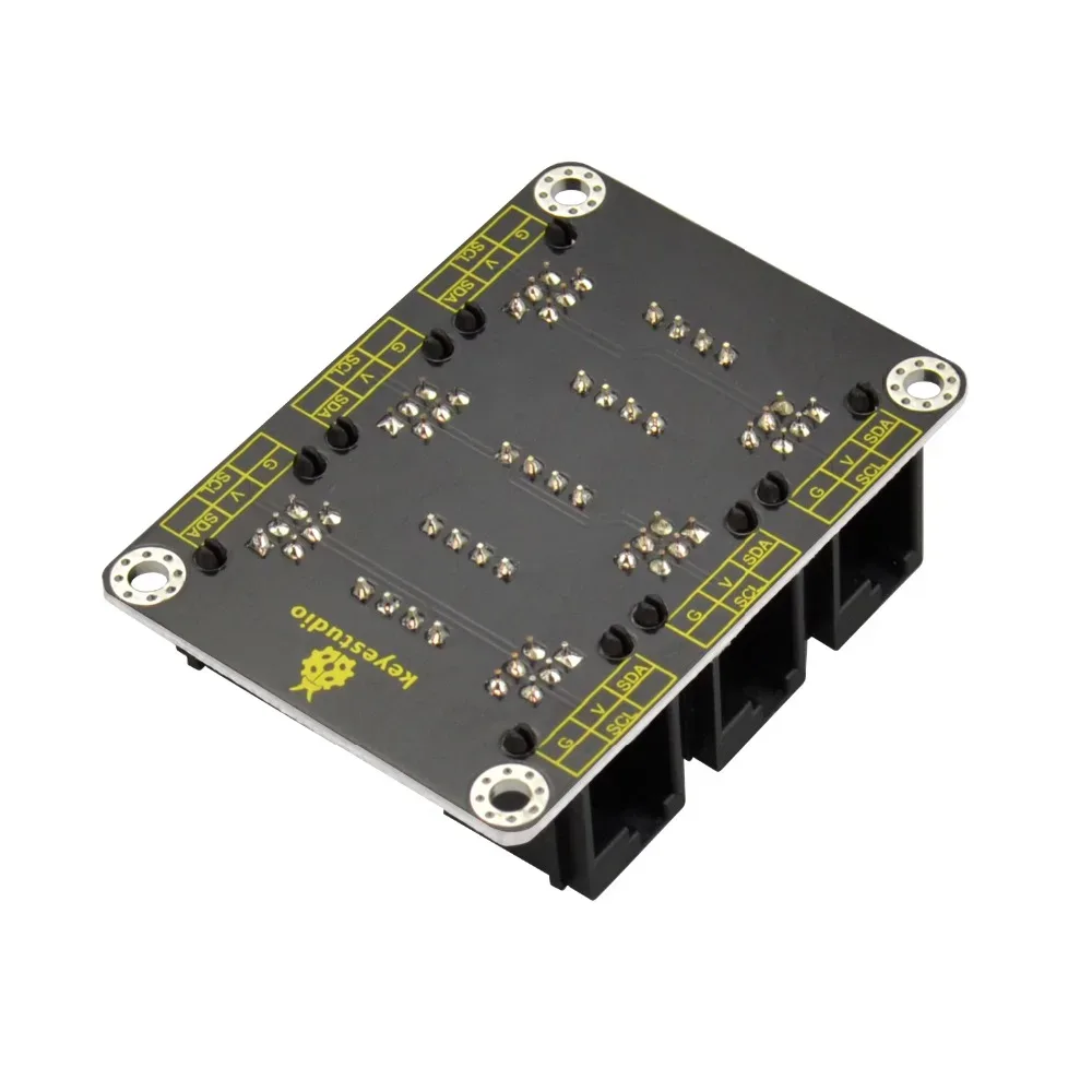 Six EASY plug ports