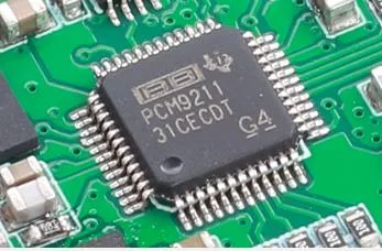TI PCM9211 transceiver with clock de-jitter