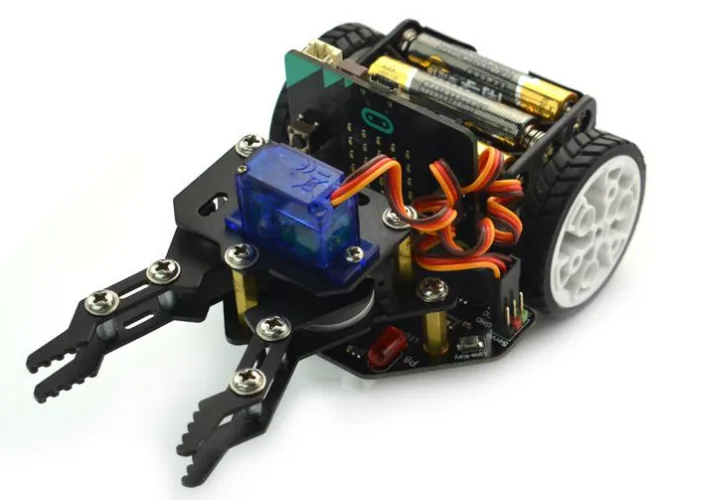 Interactive beetle gripper mechanism