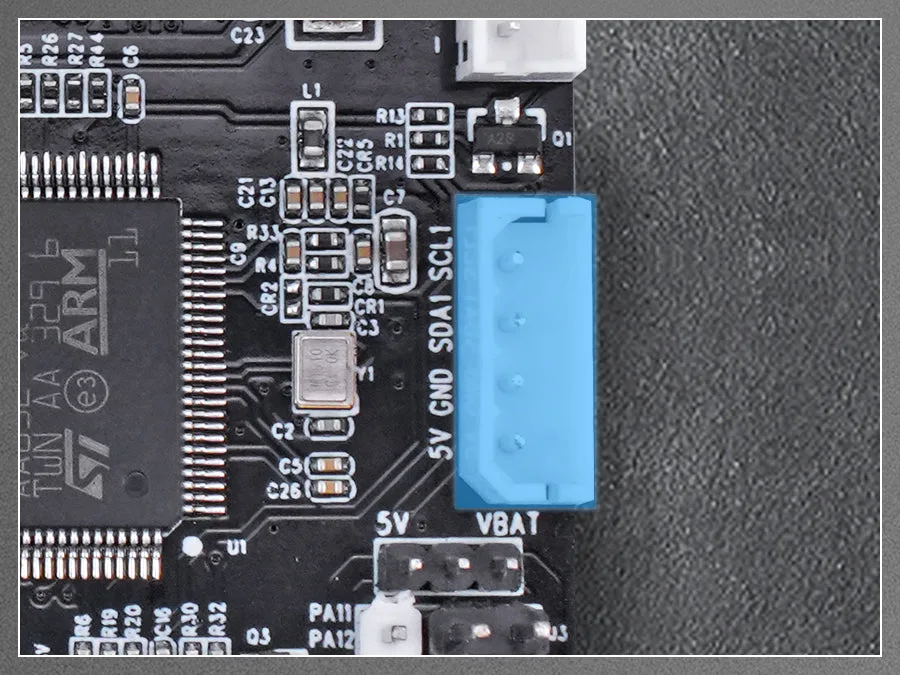 Flexible sensor expansion ports