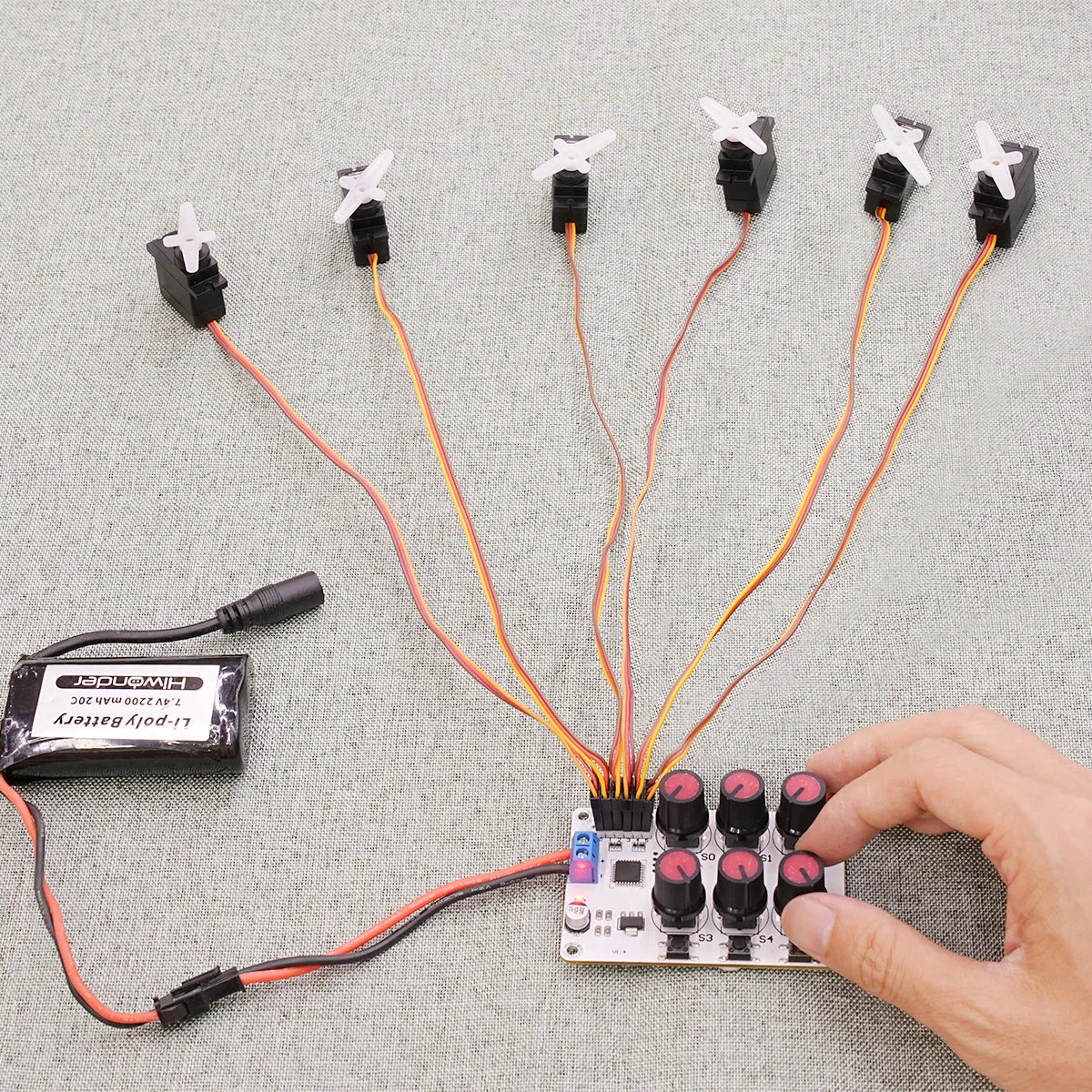 Real-time manual potentiometer control