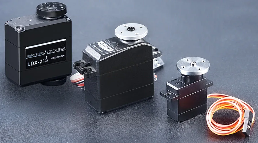 High-performance intelligent servos
