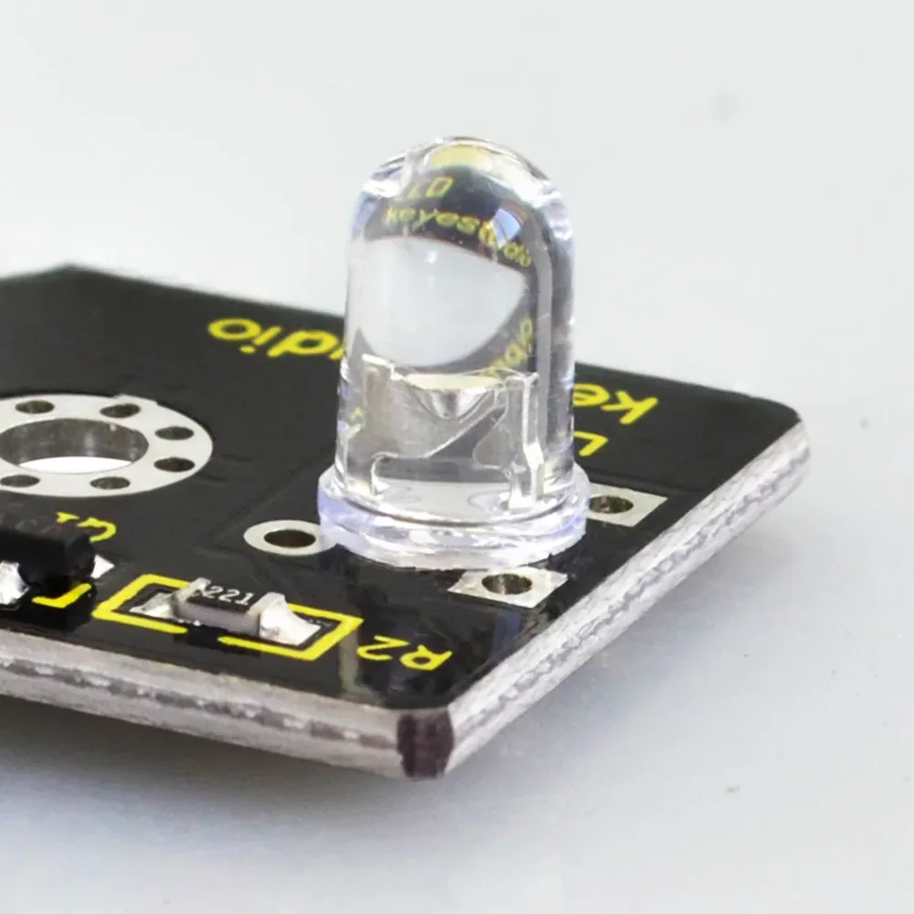 Solderless plug and play connection