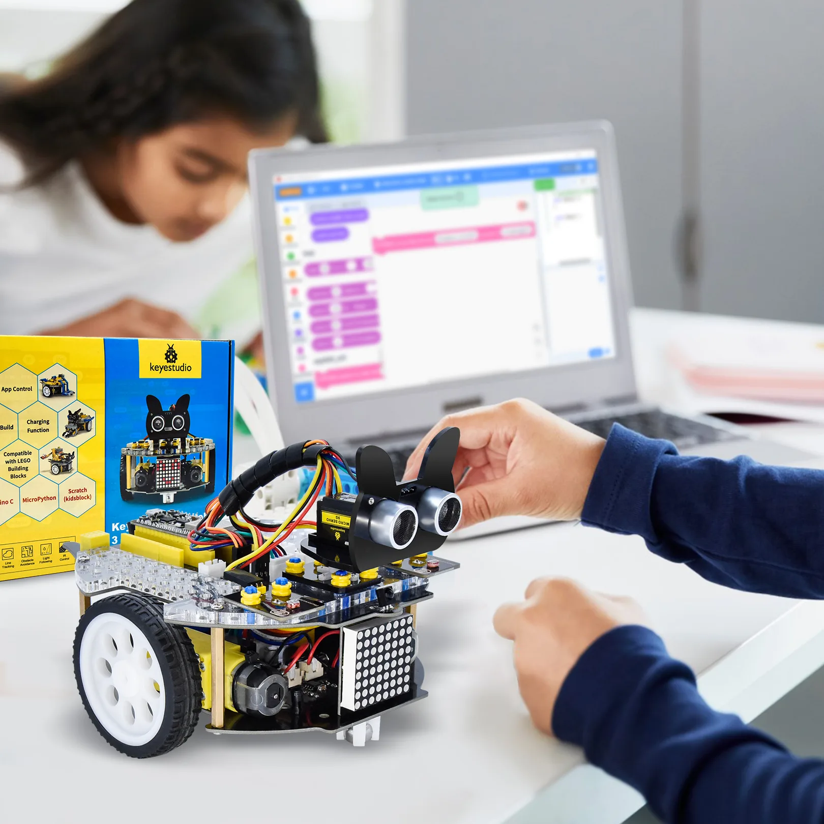 LEGO compatibility for creative building