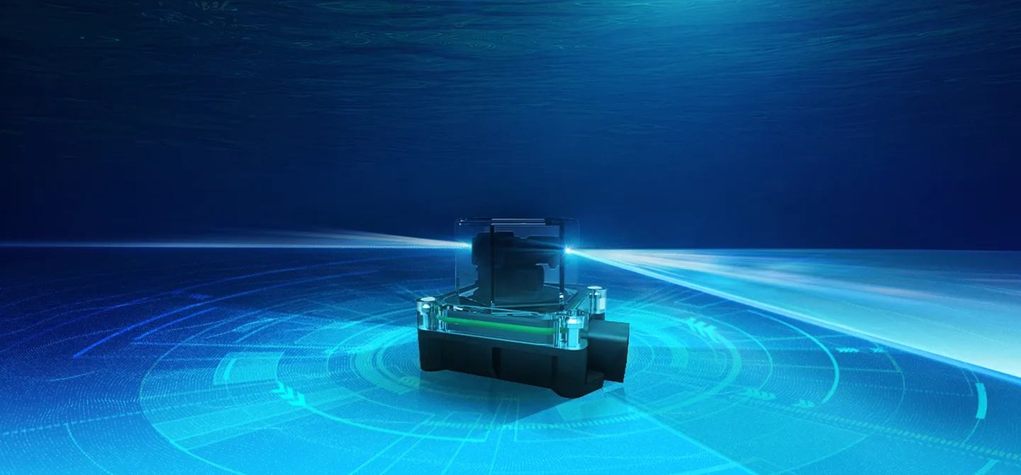 Continuous 360-degree underwater scanning