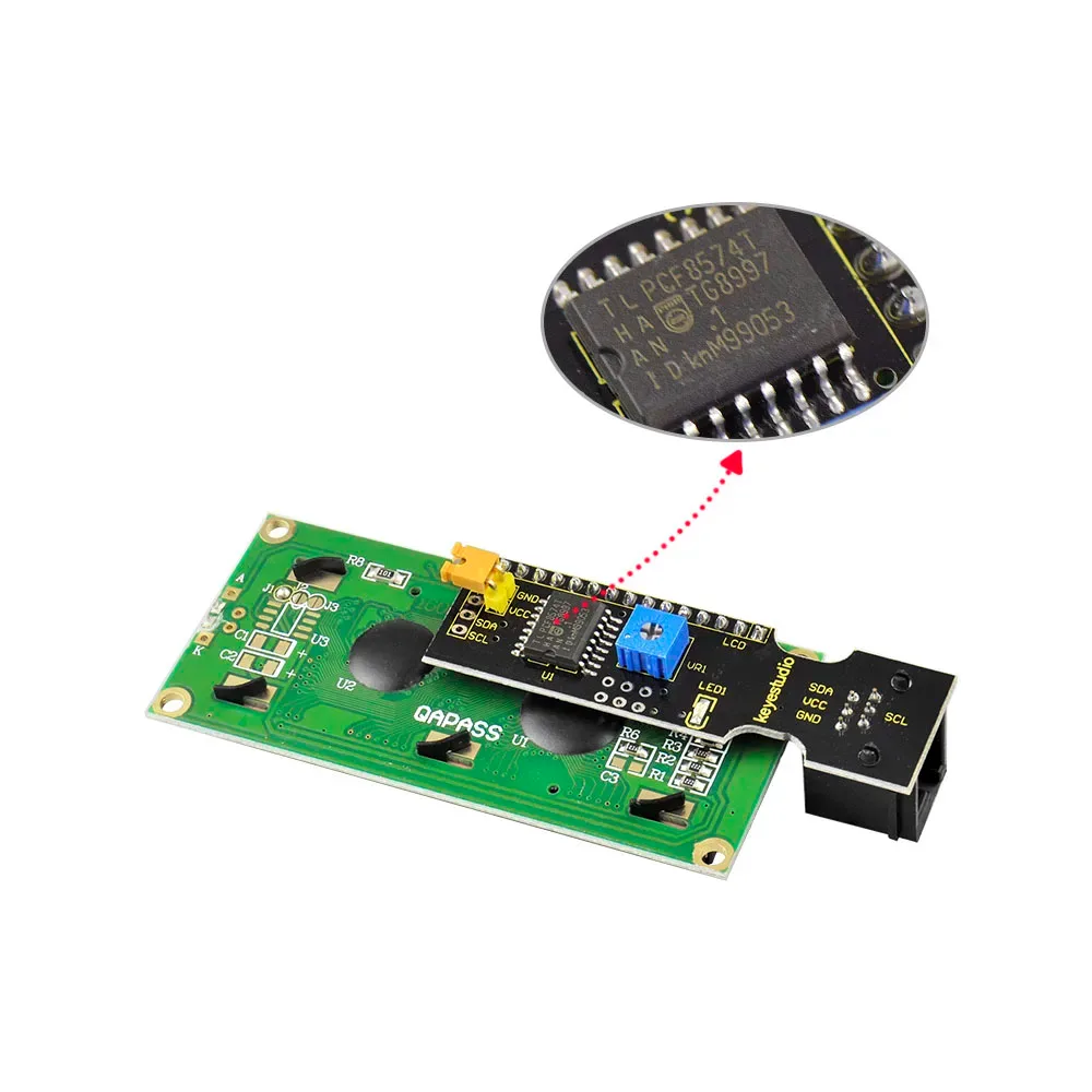 Easy plug connectivity